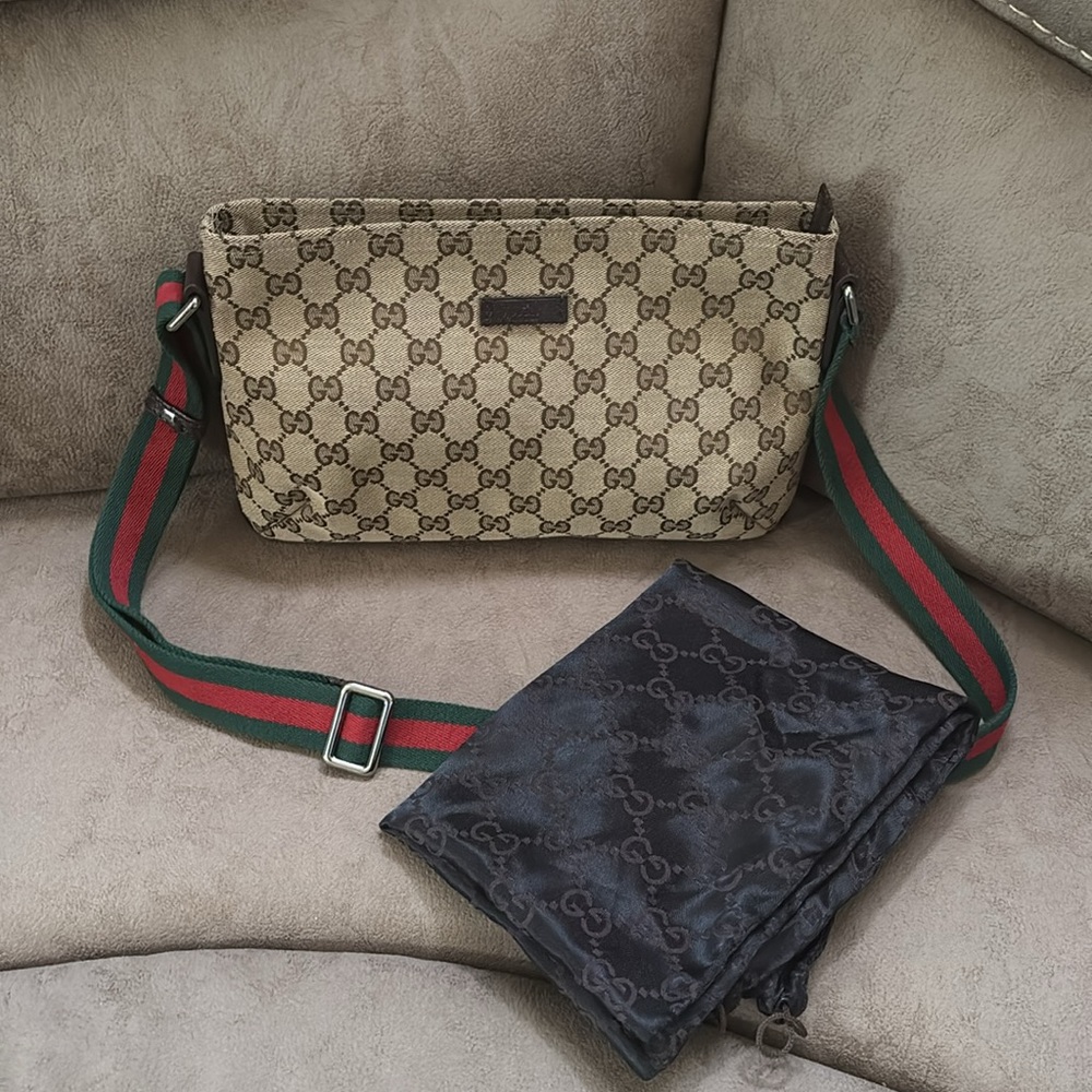 XX SOLD XX Gucci Vintage Tan and Brown Sherry line Crossbody Bag authentic - Picture 13 of 13